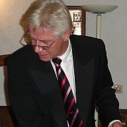 Lion2410 - чоловік, 65 років, Halle