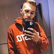 Karolkacper13 - mężczyzna, 28 lat, Piaseczno