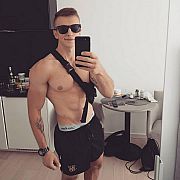 Bomsight222 - mężczyzna, 31 lat, Ostrów Wielkopolski
