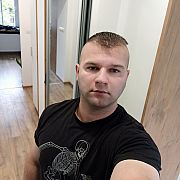 Tobi459 - mężczyzna, 30 lat, Częstochowa