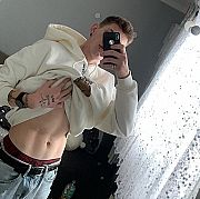 ADIISUKO - mężczyzna, 21 lat, Sierpc