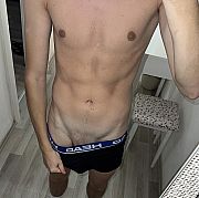 Egebdshr - мужчина, 19 лет, Świdnica