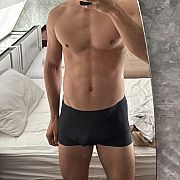 HungTwunk - mężczyzna, 26 lat, Warszawa