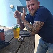 Jakub45 - mężczyzna, 45 lat, Cheltenham