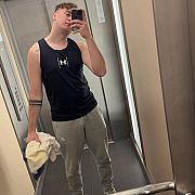 FunBoyUleglyVers - mężczyzna, 26 lat, Katowice