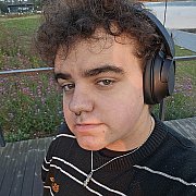 MAR3K04 - mężczyzna, 20 lat, Warszawa