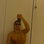 IgulD - mężczyzna, 100 lat, Brussels