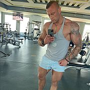FitnessJunkie - mężczyzna, 35 lat, München