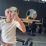 Badboyhot - mężczyzna, 19 lat, Katowice