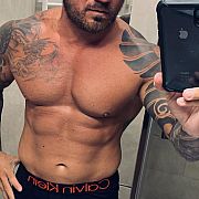 Wiktor83 - man, 42 years, Gdańsk