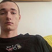Miloszhot12 - mężczyzna, 18 lat, Czarnków