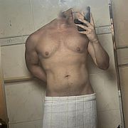 HugeCock233 - muž, 20 let, Poznań