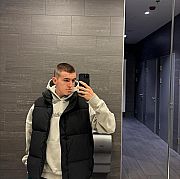 Adamjan99 - mężczyzna, 20 lat, Bielsko-Biała