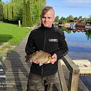 Sergey21 - mężczyzna, 32 lat, Чернівці