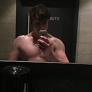 Mlodzi331 - чоловік, 19 років, Warszawa