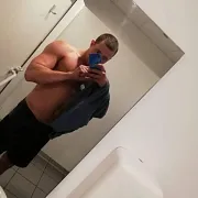 IAm24