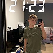 IMajki - mężczyzna, 21 lat, Poznań