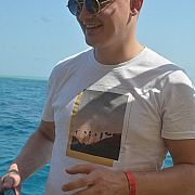 Nietakimlody001
