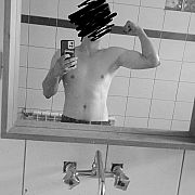 Dawidek18cm - mężczyzna, 25 lat, Warszawa