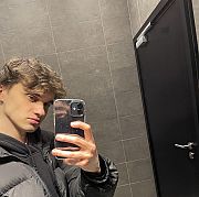 Andrzej9A - mężczyzna, 22 lat, Warszawa