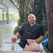 Ozikore13 - mężczyzna, 41 lat, London