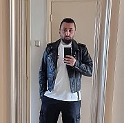 Adrian35 - mężczyzna, 38 lat, Den Haag