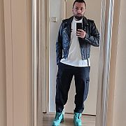 Adrian35 - mężczyzna, 37 lat, Den Haag