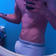 Kromuald - мужчина, 21 лет, Katowice