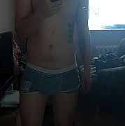 Mlodyy6889 - mężczyzna, 26 lat, Lwówek