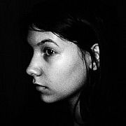 KseniaT2468 - женщина, 22 лет, Warszawa