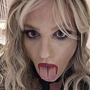 PervHouseWife