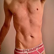 Hot87