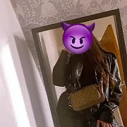SpicyVika - женщина, 21 лет, Dundee