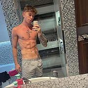 Seximasazysta - mann, 22 Jahre, Łódź