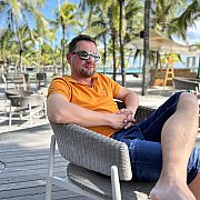 Nowoc3esny - mężczyzna, 41 lat, Poznań