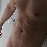 Looking121