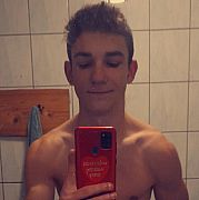 Hubcio02 - mężczyzna, 22 lat, Bogatynia