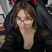 Szybkaniunia - kobieta, 21 lat, Warszawa