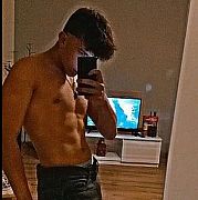 Kubus87797 - чоловік, 21 років, Warszawa