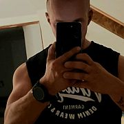 Mikolaj1989
