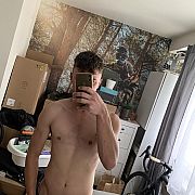 MlodyJohny69 - mężczyzna, 23 lat, Nysa