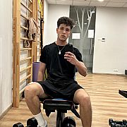 ADAM200421 - мужчина, 21 лет, Warszawa