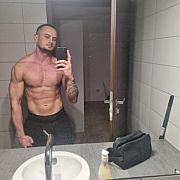 Tomek311 - mężczyzna, 30 lat, Warszawa