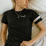 Igor589 - mężczyzna, 18 lat, Warszawa
