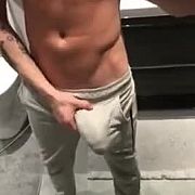 Liam69 - mężczyzna, 27 lat, Warszawa