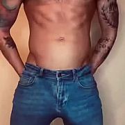 Liam69 - mężczyzna, 27 lat, Warszawa
