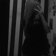 Naughtyzuza23 - frau, 24 Jahre, Rychwał