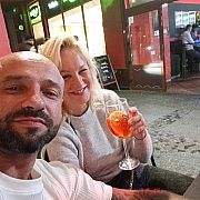 OnaOnXXX - para (kobieta 36 lat, mężczyzna 36 lat), Weert