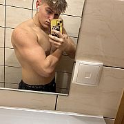 Fab006 - mann, 19 Jahre, Warszawa