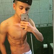 AktywnyKacper - mężczyzna, 18 lat, Warszawa